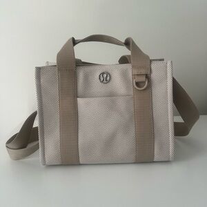 Two-Tone Canvas Mini Tote Bag 4.5L lululemon